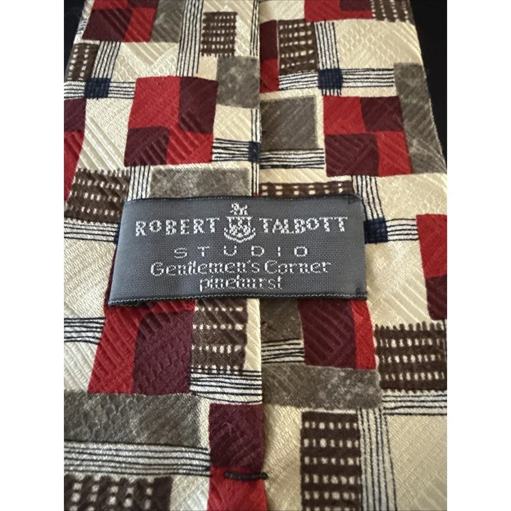 Robert Talbott Studio Tie Hand Sewn Finest Silk Geometric Made in‎ USA Preppy